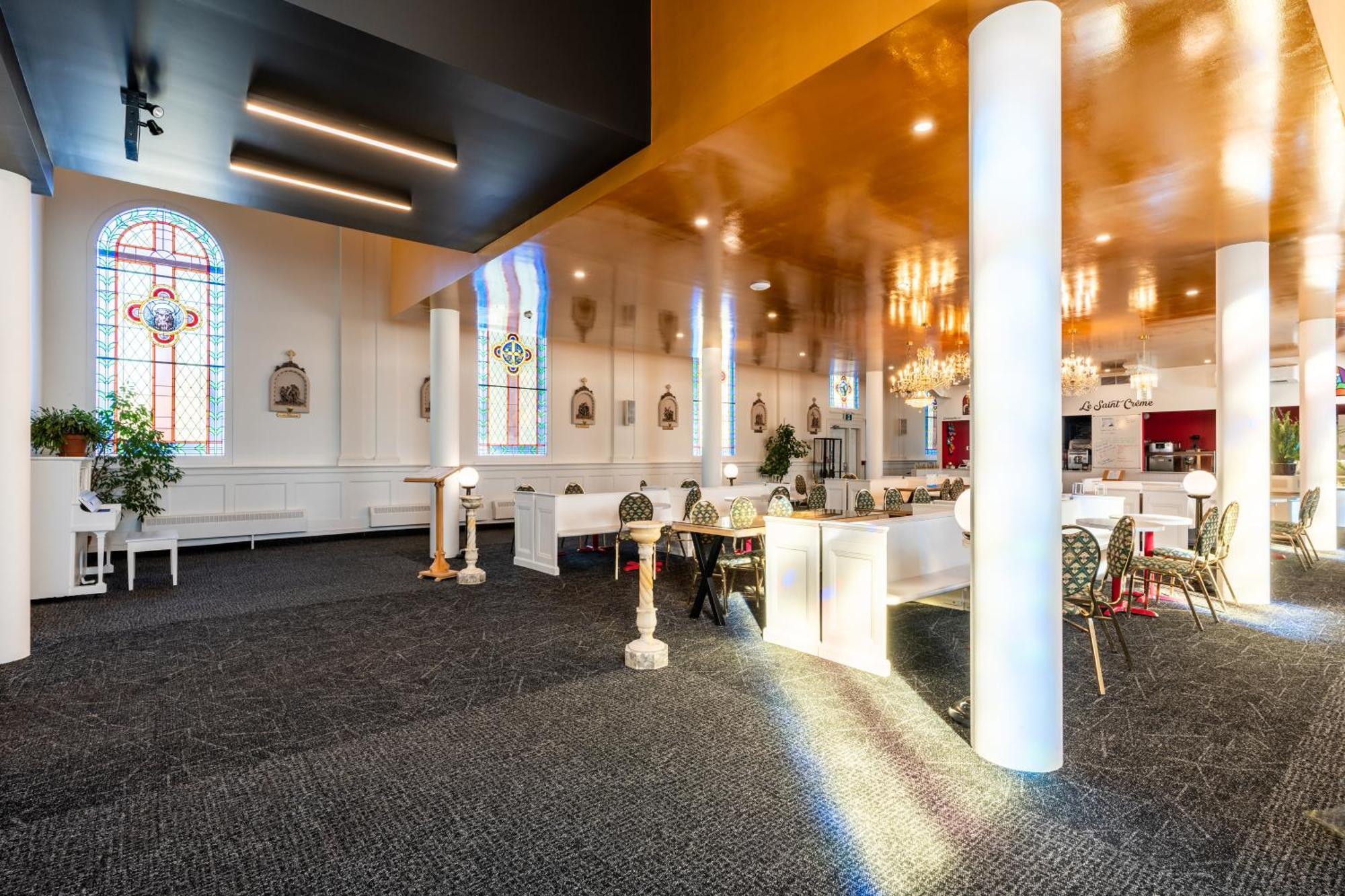 Le Saint-Creme Hotel Alma Luaran gambar